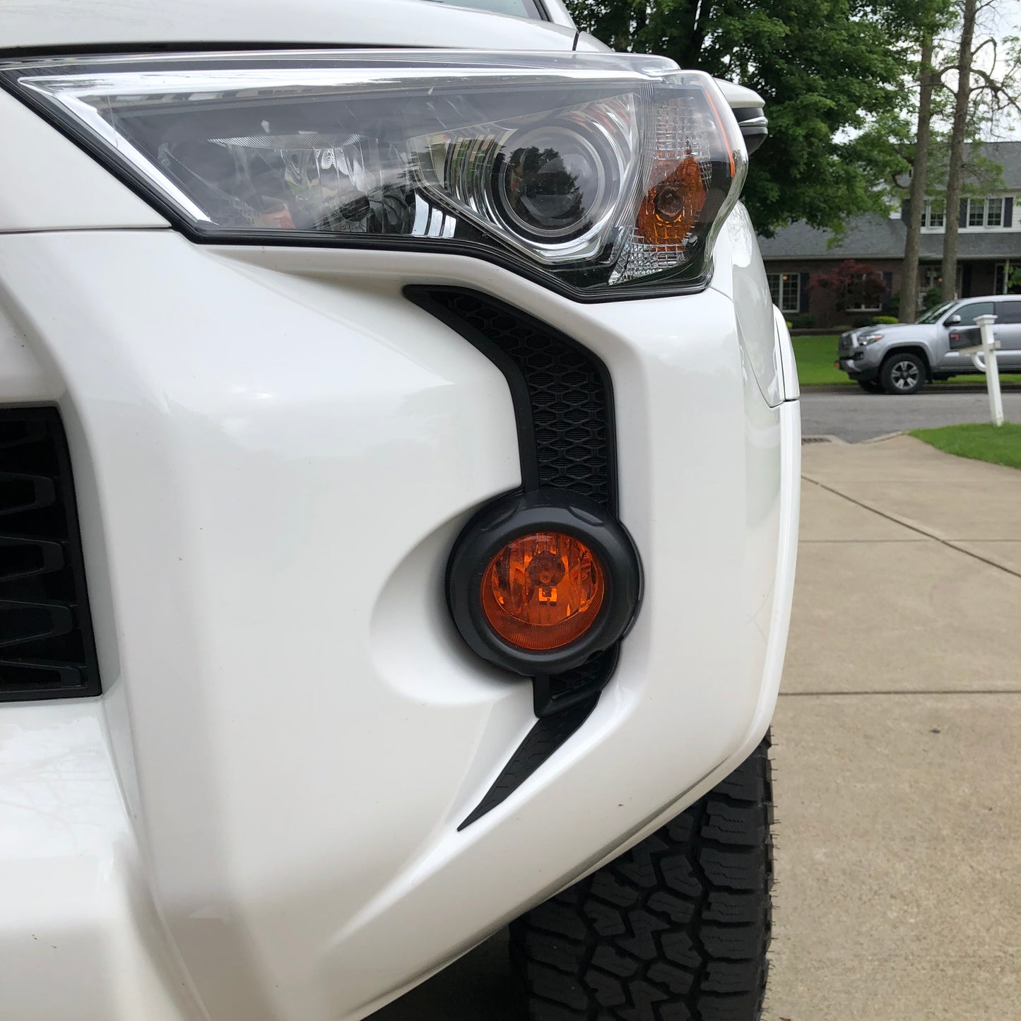 4Runner Fog Light Fangs