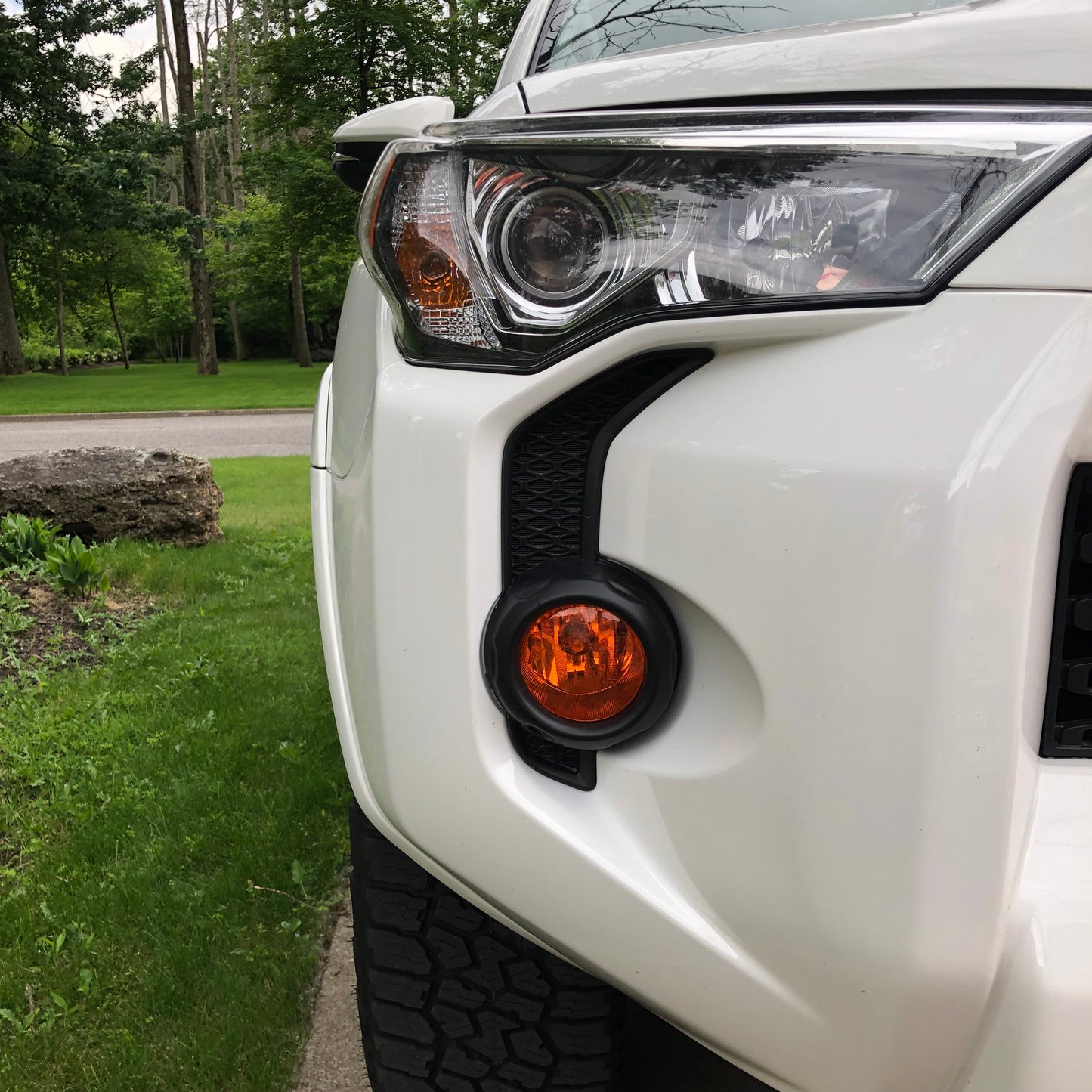 4Runner Fog Light Fangs