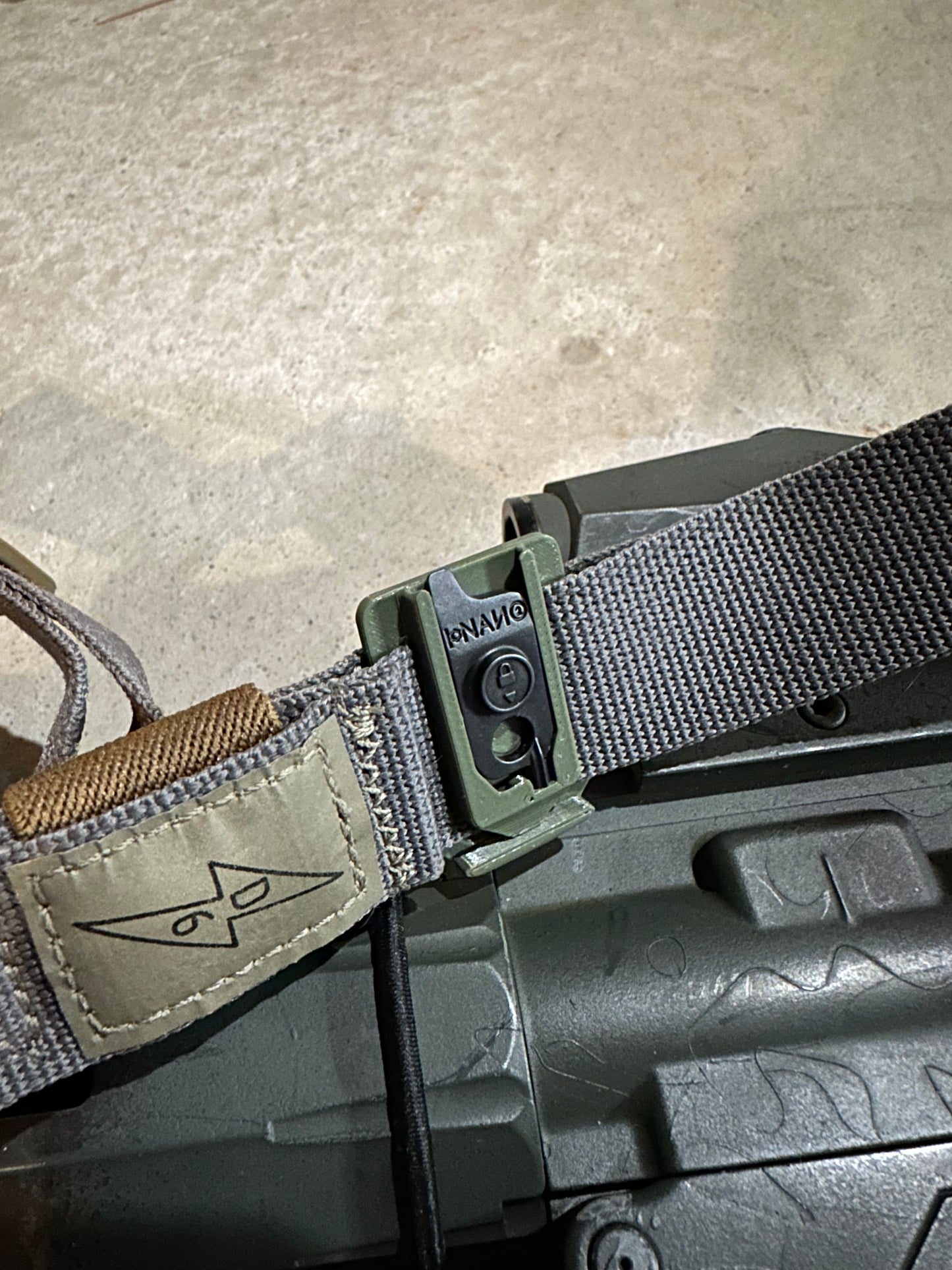 Multitasker Nano MOLLE Saddle